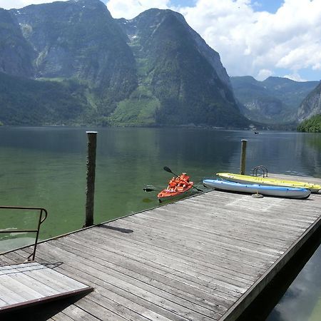 Hotel Haus Am See Obertraun Exterior photo