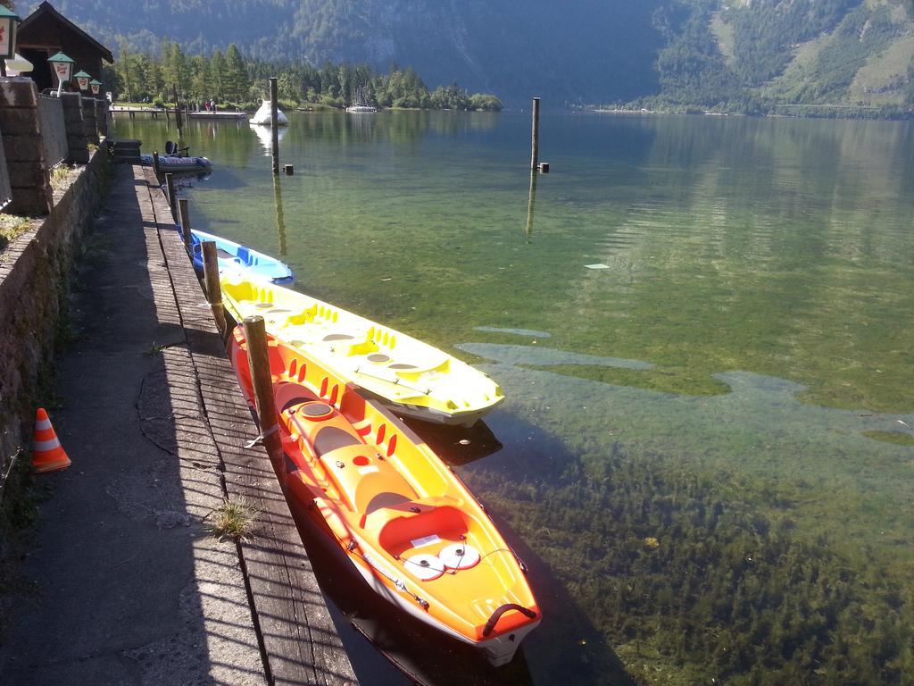 Hotel Haus Am See Obertraun Exterior photo